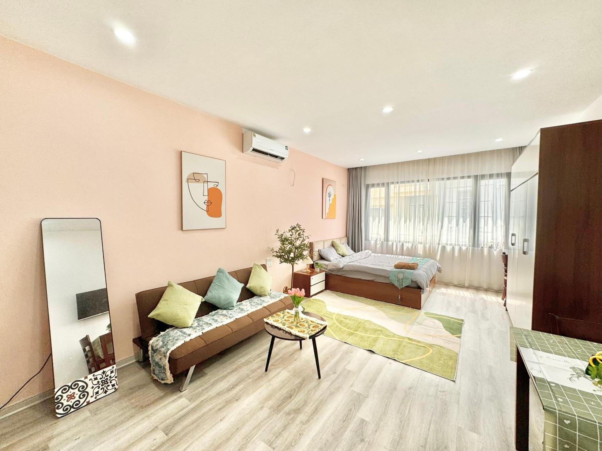 Modern & Comfy Apartment Hanoi Exterior photo