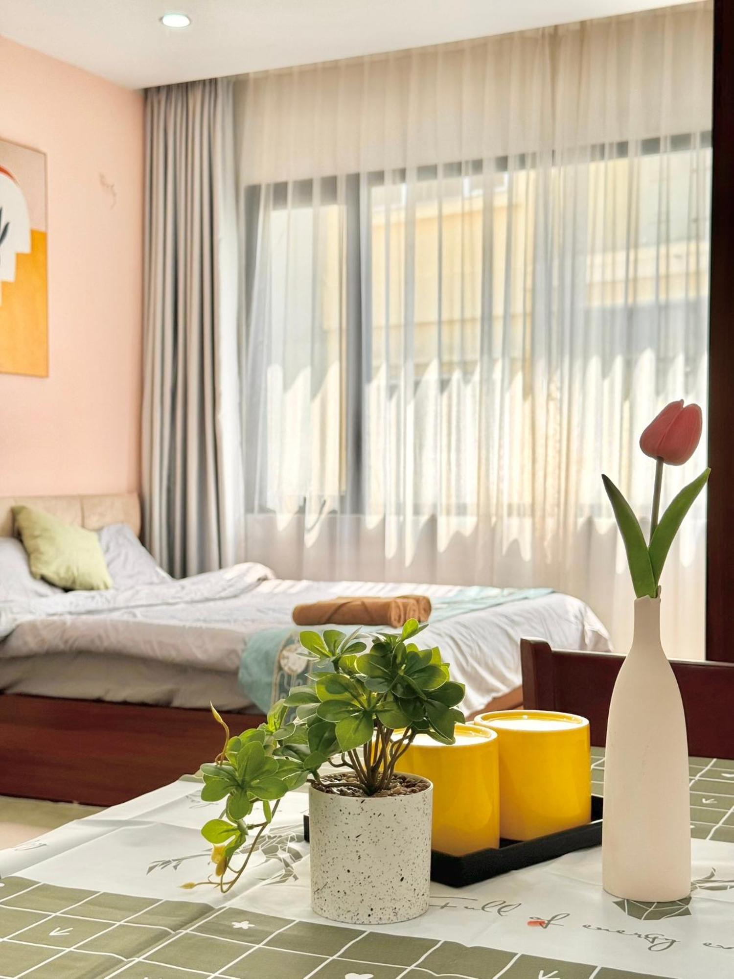 Modern & Comfy Apartment Hanoi Exterior photo