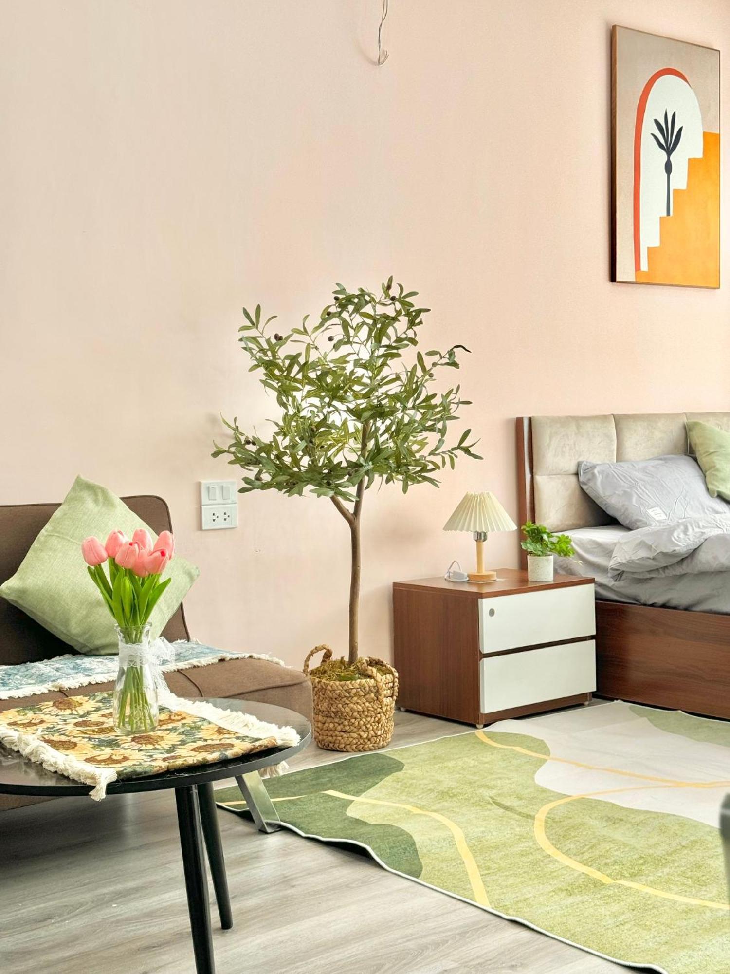 Modern & Comfy Apartment Hanoi Exterior photo